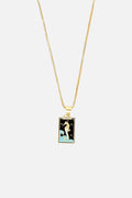 SEAHORSE PENDANT NECKLACE