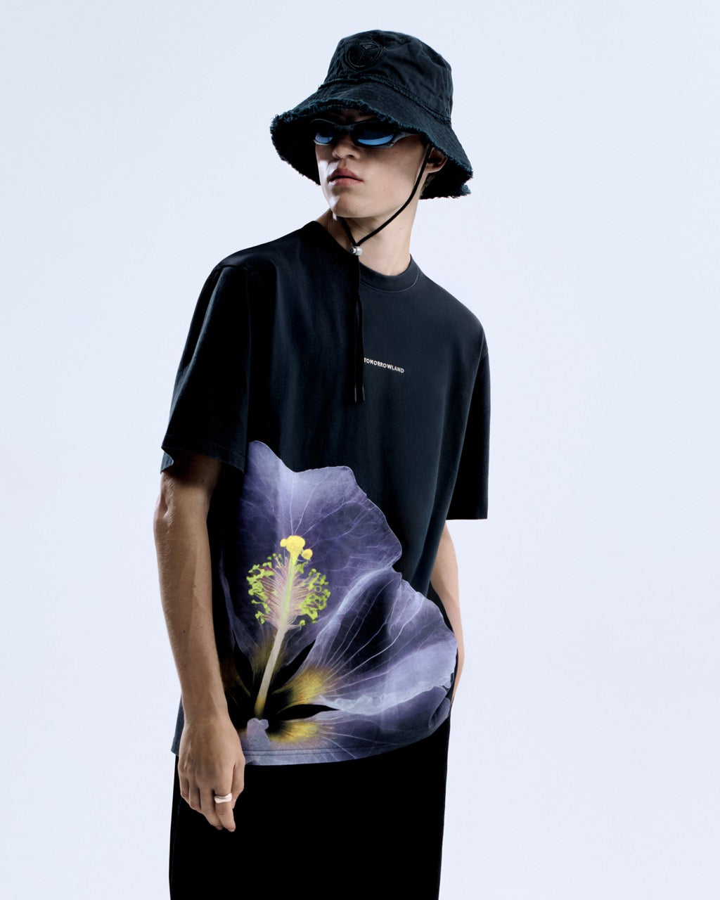 BLOOM T-SHIRT